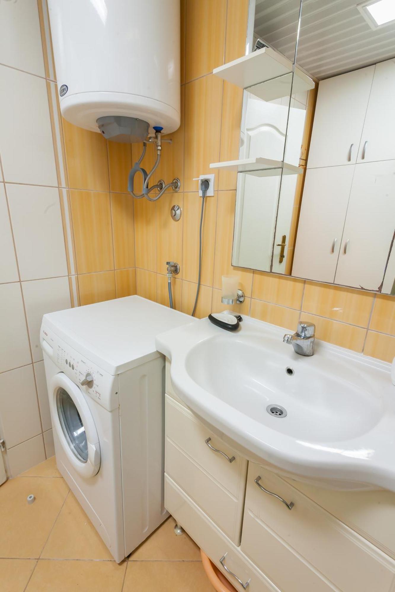 Mila Apartment Krimovica